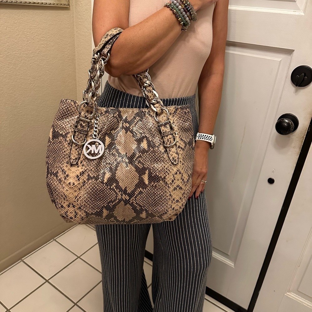 Michael Kors Tan and Brown Shoulder Bag with Luxurious Snake skin patternDesign